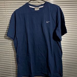 Early 2000’s NIKE T-SHIRT